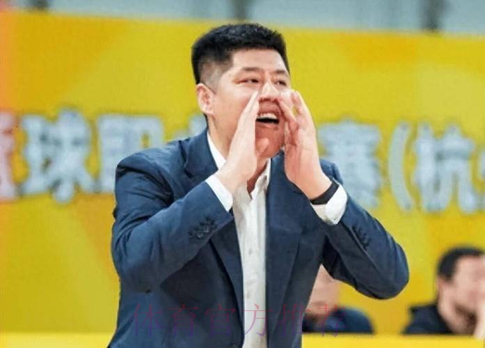 胜福建发布会！潘江认可重点人限制，焦海龙反思罚球，凯撒被打服